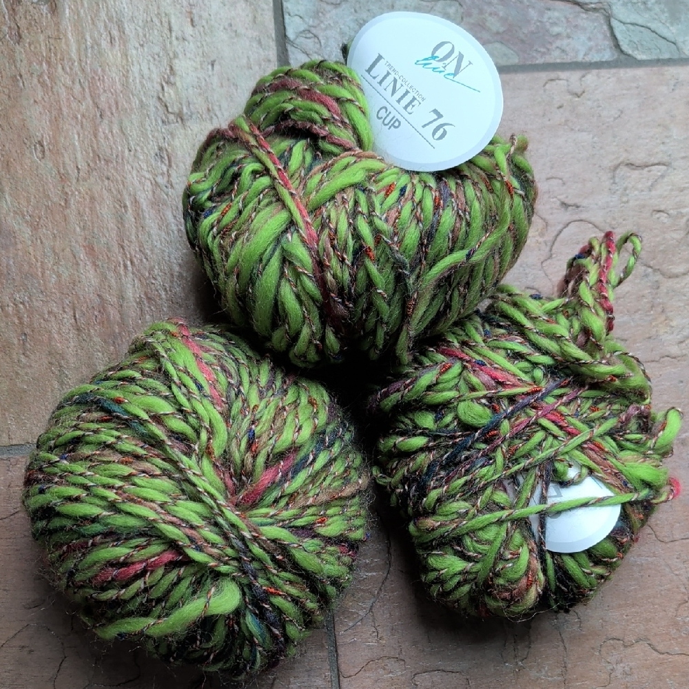 nwt ON LINE variegated wool blend yarn 260 yards